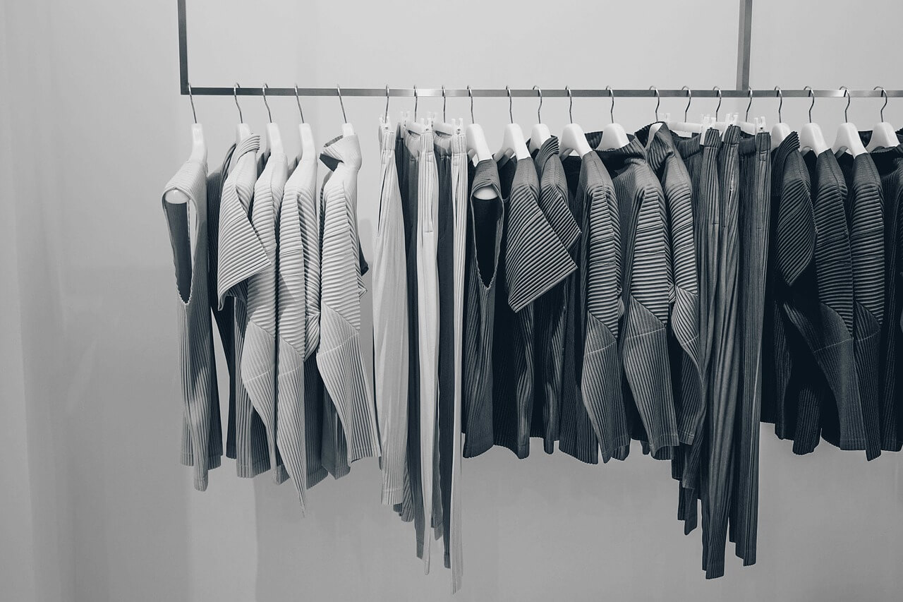 cloths rack